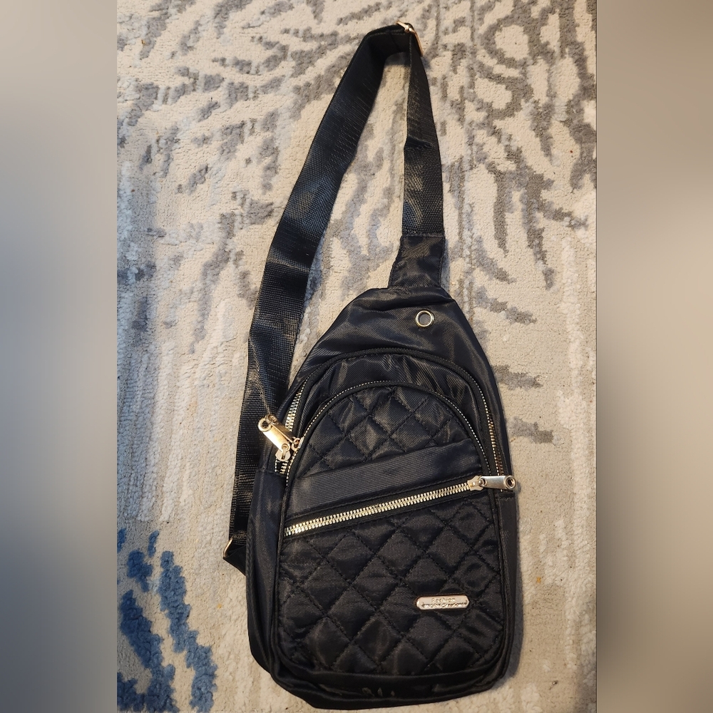Quilted Black Crossbody Sling Bag